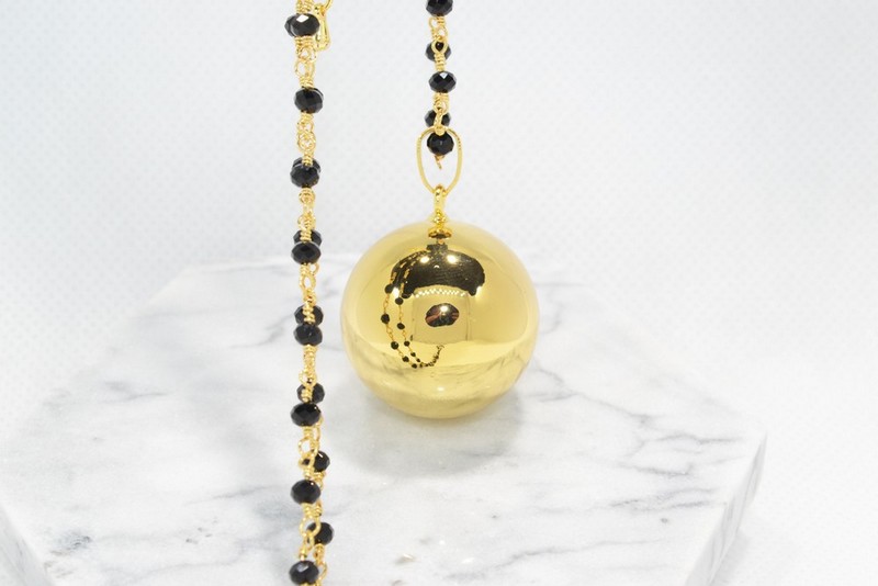 photo bola irréversible bijoux