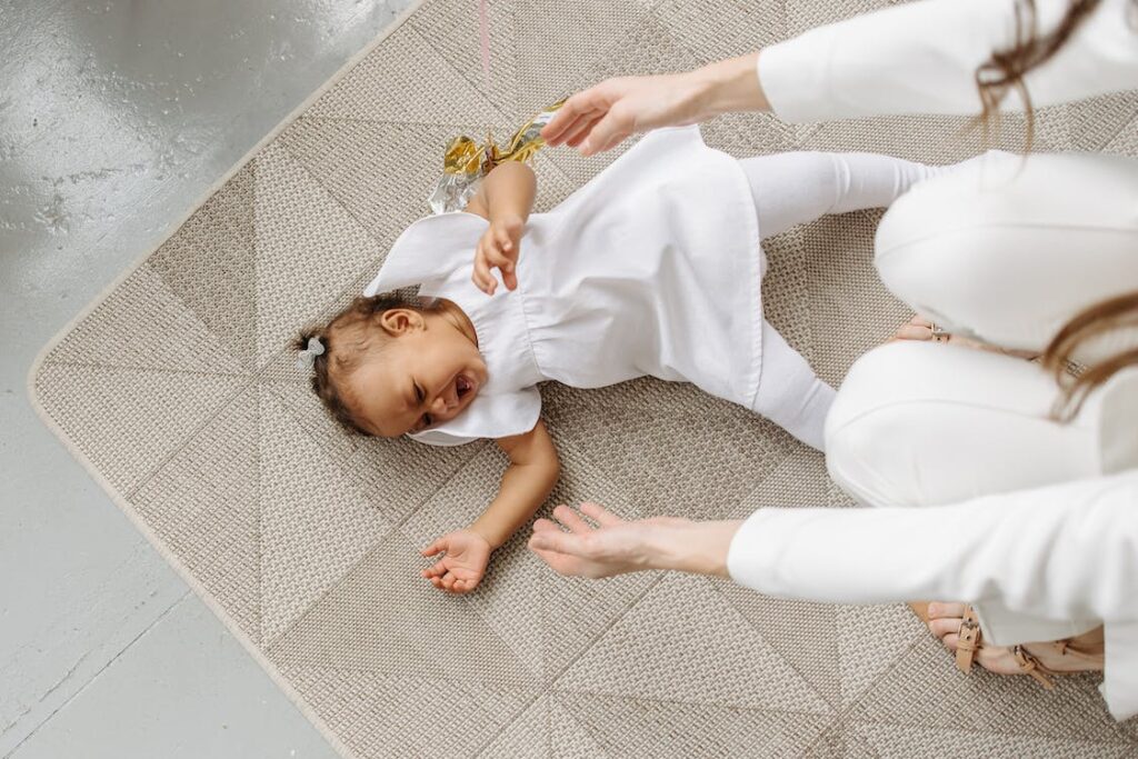 Image du spasme du sanglot chez l'enfant